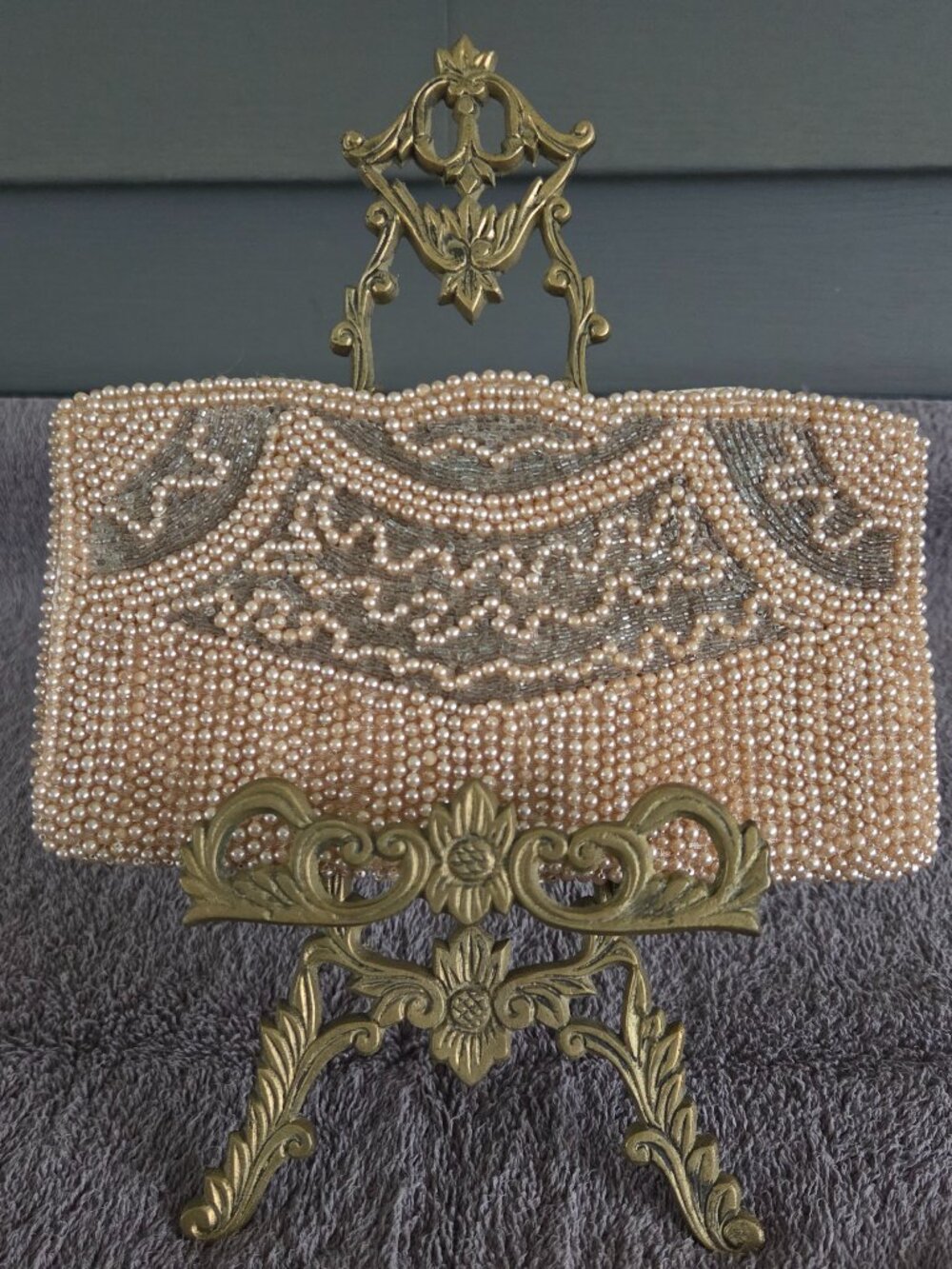 Vintage Japanese Beaded Evening Bag Clutch Ivory Gray Pearls Zip Close 7.5" x 4"